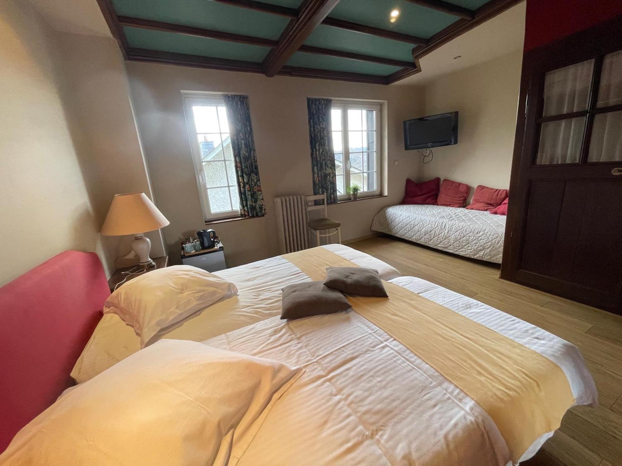 Le Cosy Hotel Буйон Екстер'єр фото