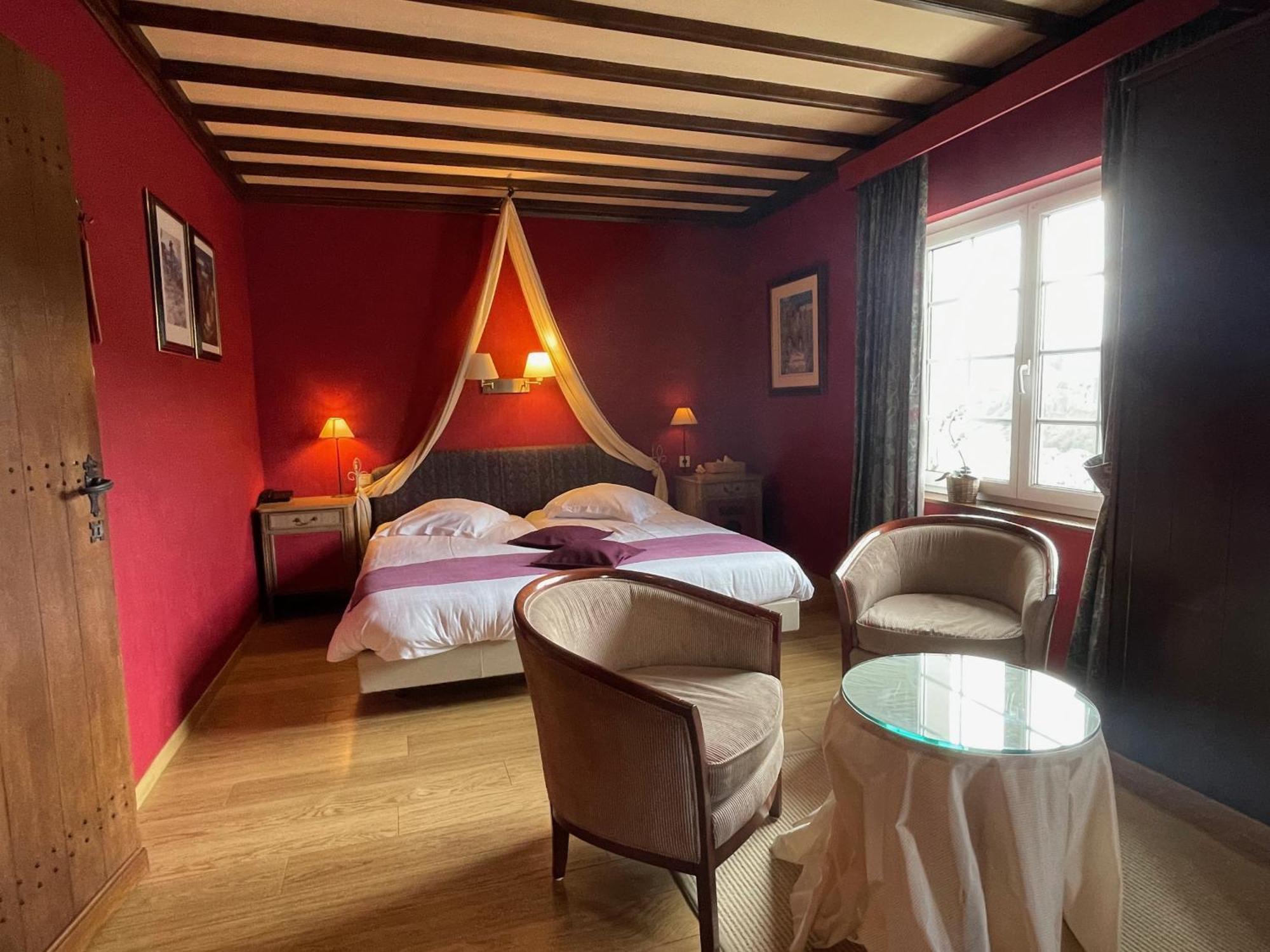 Le Cosy Hotel Буйон Екстер'єр фото