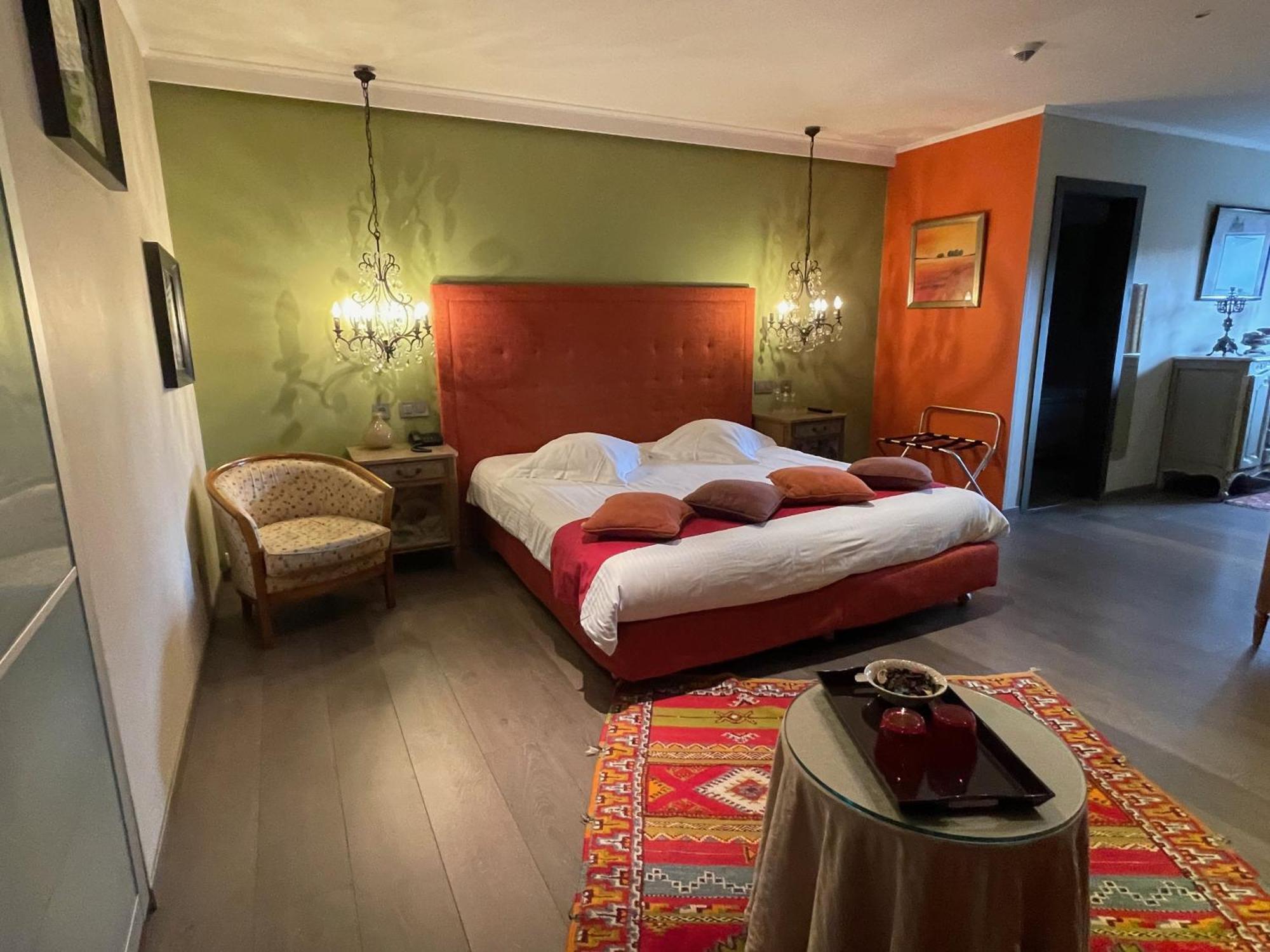 Le Cosy Hotel Буйон Екстер'єр фото